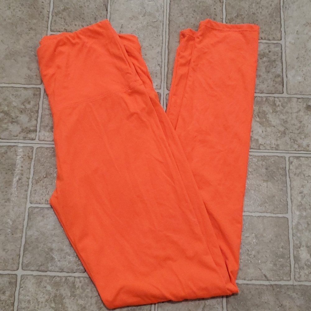 Neon orange full length high waisted legging